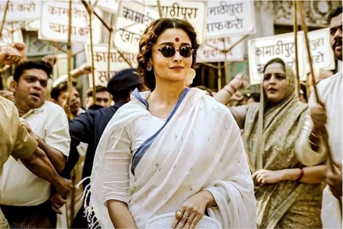 Gangubai - Gangubai Kathiawadi (Alia Bhatt)