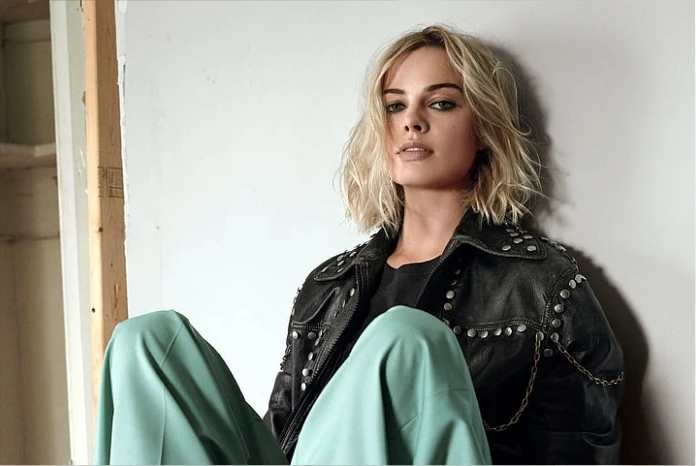 Blonde actresses in their 30s Margot Robbie