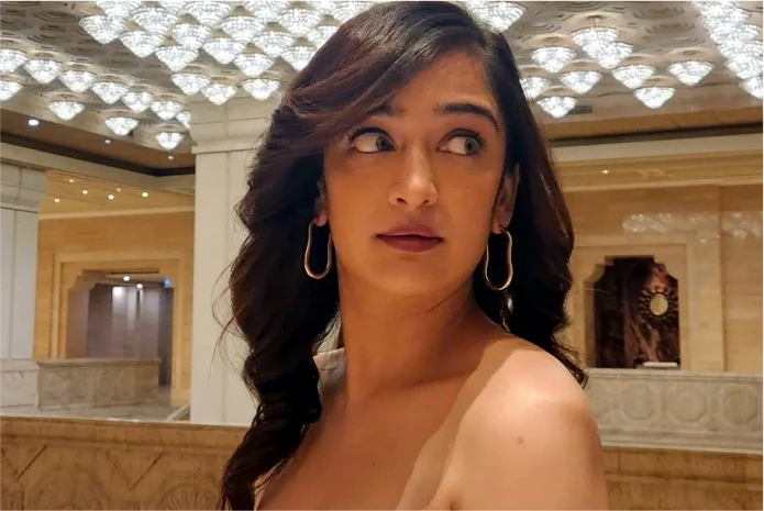 Akshara Haasan