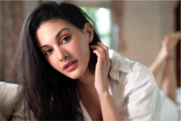 Amyra Dastur