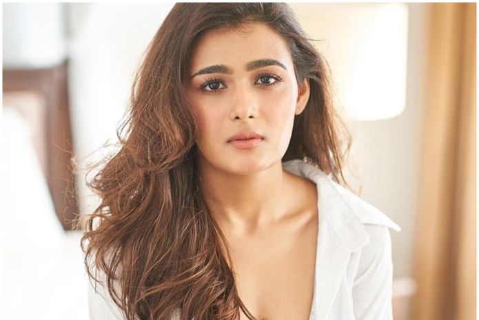 shalini pandey young hottest bollywood actors