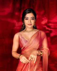 Rashmika Mandanna in Saree: Dazzling Looks Recast Elegance
