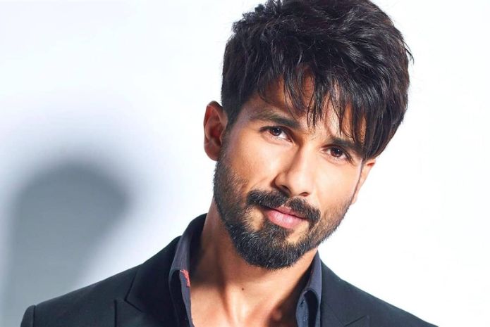 Shahid Kapoor famous guy with beard