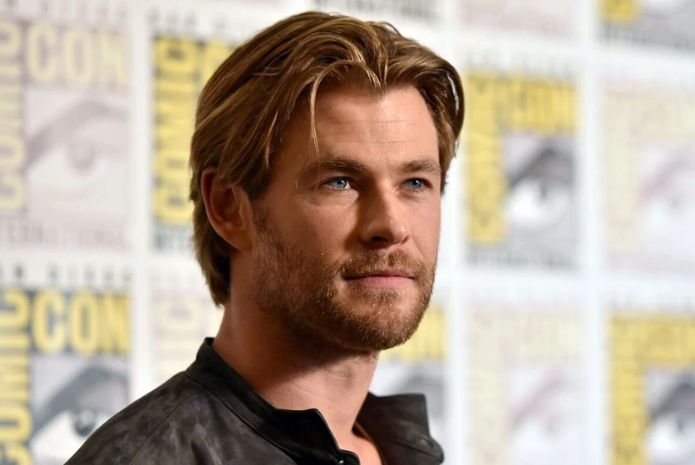 chris hemsworth medium hair cut