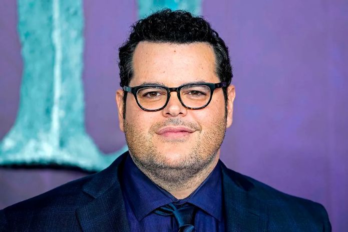 Josh Gad