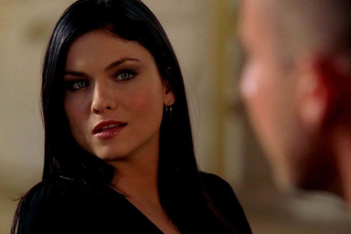 jodi lyno keefe black hair blue eyes