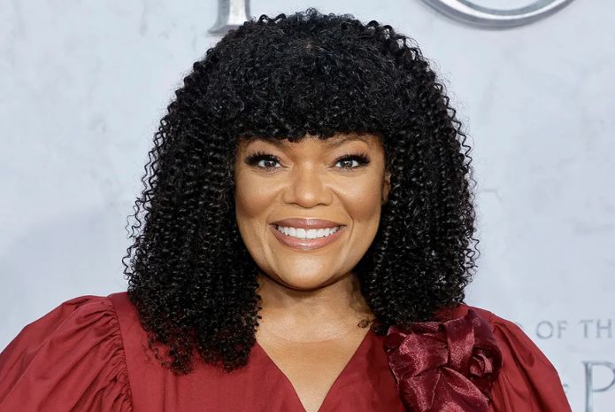 Yvette Nicole Brown