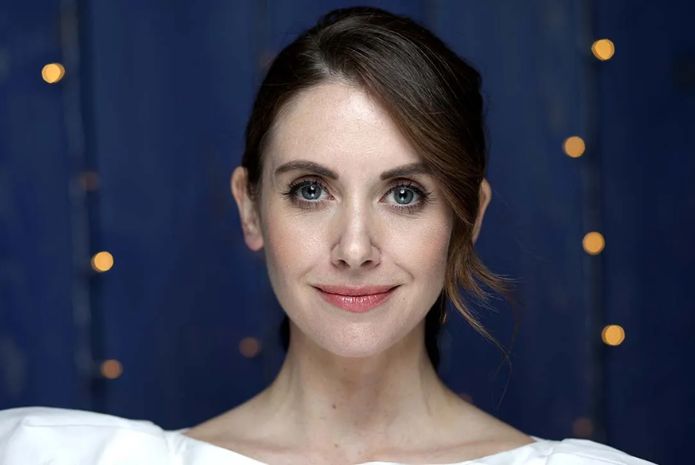 alison brie top actresses with big eyes