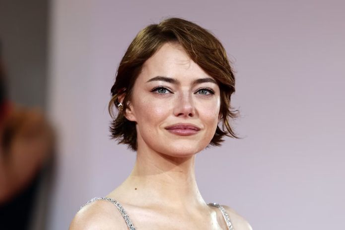 emma stone actress with big eyes