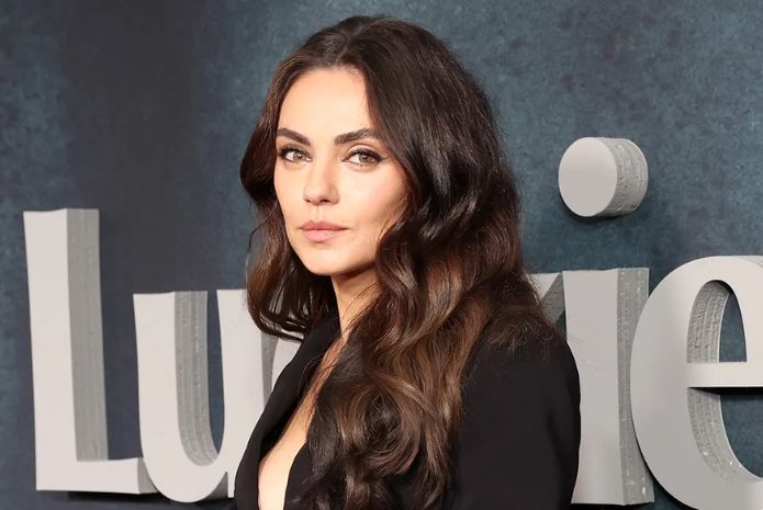 mila kunis eyes
