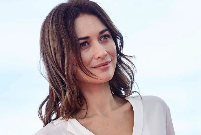 olga kurylenko brown hair blue eyes actress 