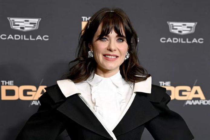 zooey deschanel brown hair blue eyes celebrities 