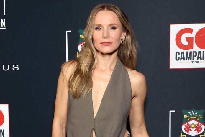 kristen bell lazy eye